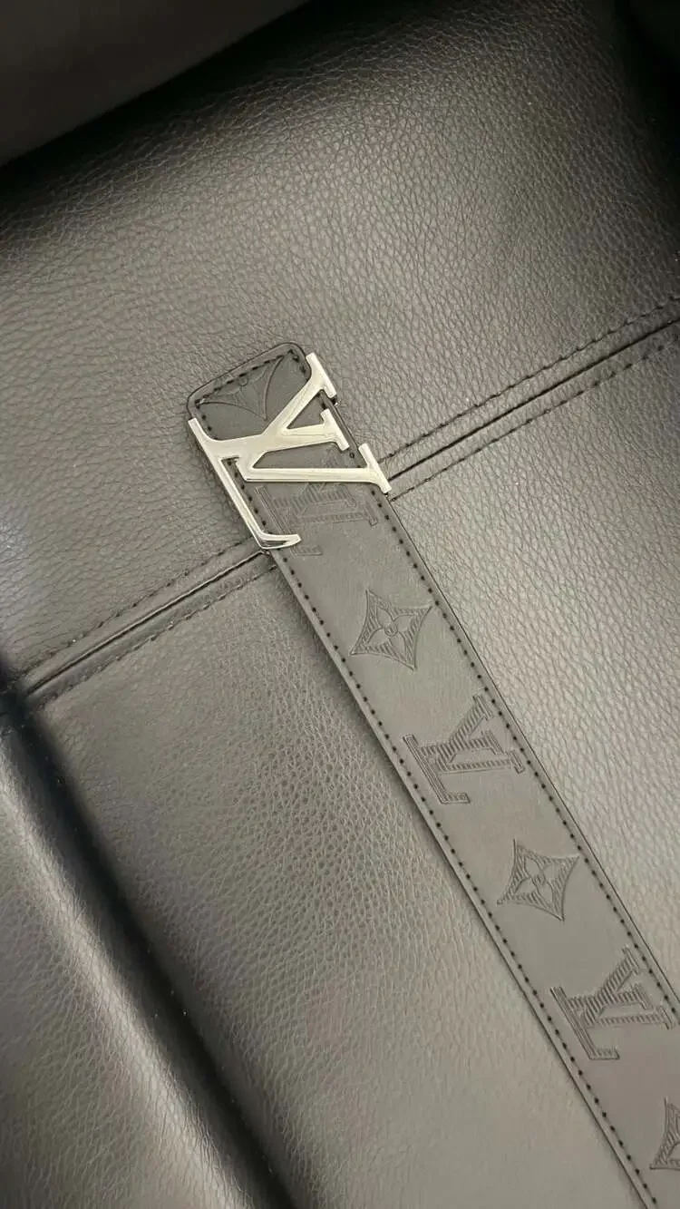 Louis Vuitton Monogram Shadow 40mm Reversible Belt Black